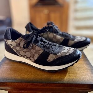 Coach sneakers in GREAT used condition
